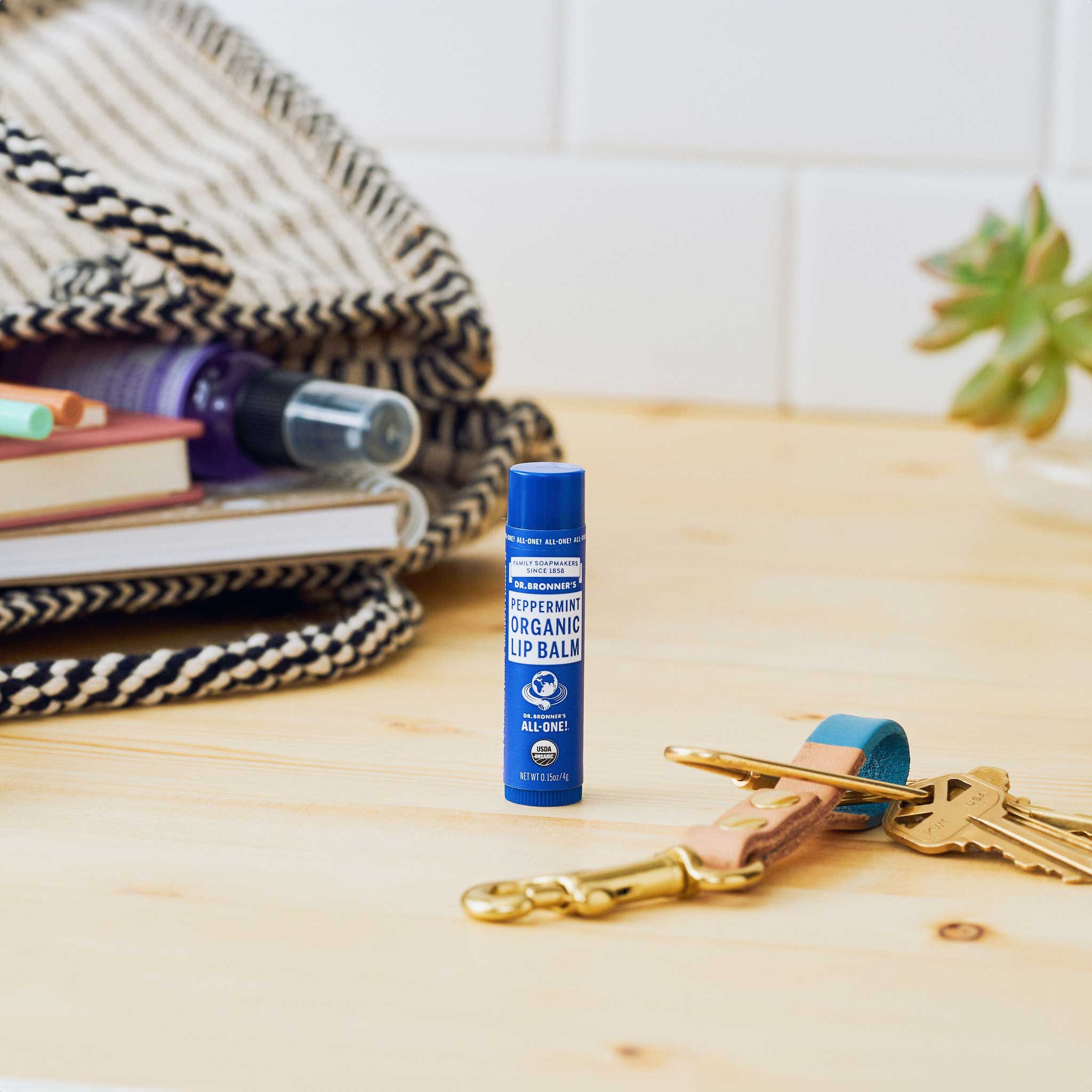 dr-bronners-organic-lip-balm-0p15oz-peppermint-2