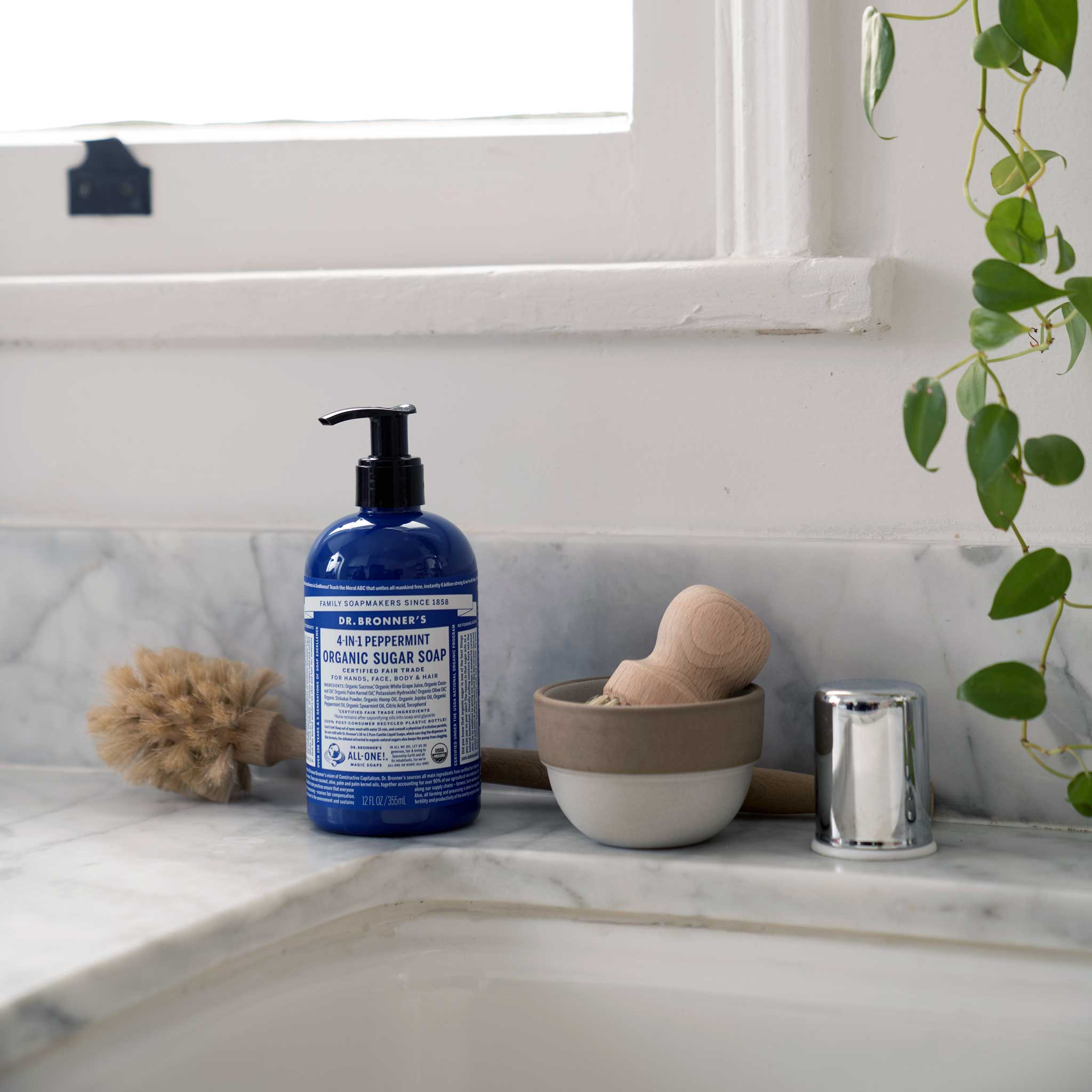 dr-bronners-organic-sugar-soap-12oz-peppermint-2