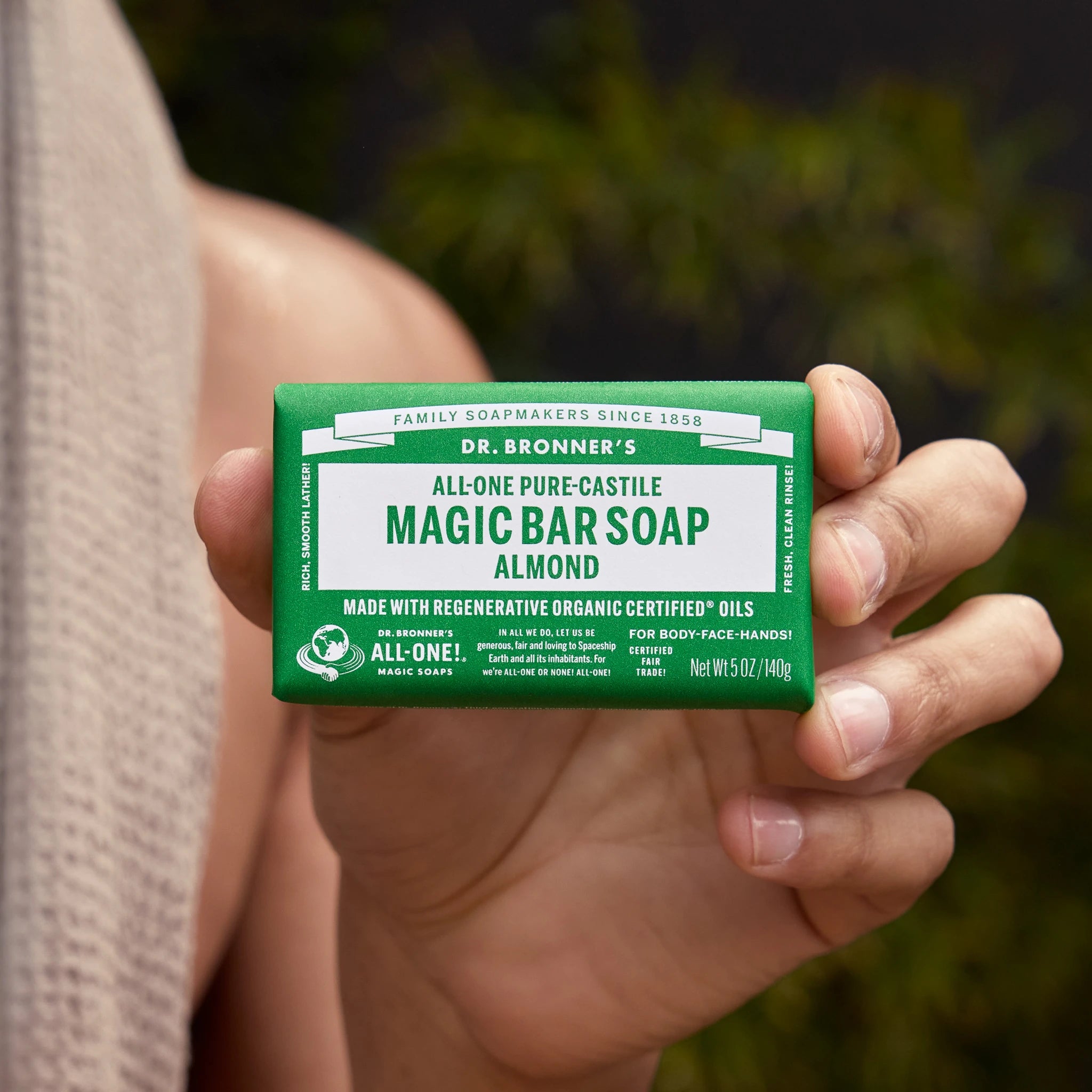 dr-bronners-pure-castile-bar-soap-5oz-almond-4